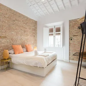 https://te1a-el-teatro-brick-wall-suite-prime-location.hotelsinnerja.org